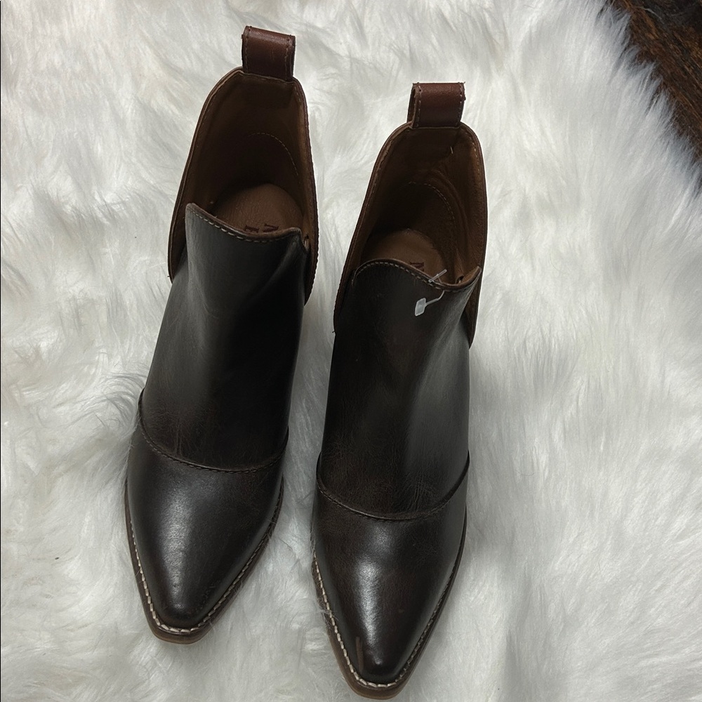 Nocona Rich Brown Leather Ankle Boots